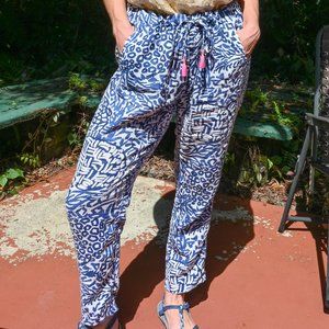 Blue, Linen mix print Lilly Pulitzer pants, XL